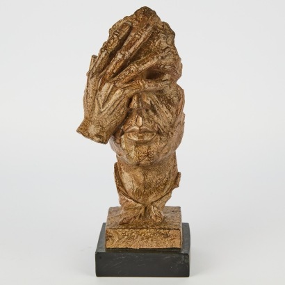 A Face Sculpture