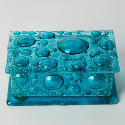 A Mid-Century David Chevin New Zealand Handcrafted Glass Jewellery Box with Label