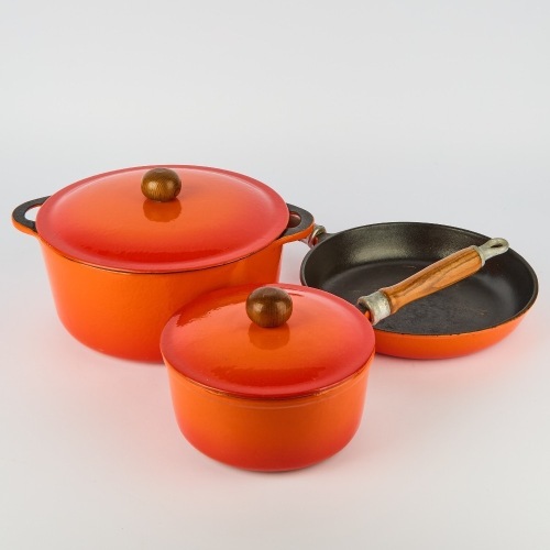 A Classic Mid-Century Cast Iron Cookware Set