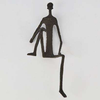 A Metal Tableside Ornament