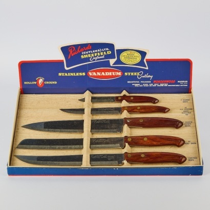 A Vintage 1960s Sheffield 5-Piece Knives Set