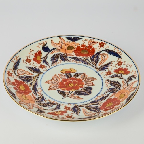 A Japanese 20th Century Imari Dish