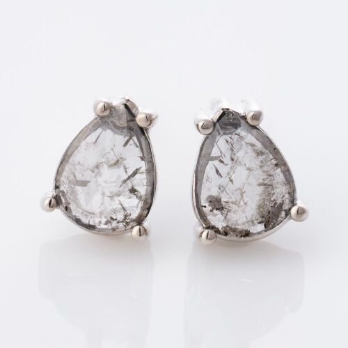 18ct / 15ct White Gold, 0.61ct Diamond Stud Earrings