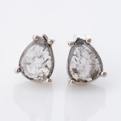 18ct / 15ct White Gold, 0.61ct Diamond Stud Earrings