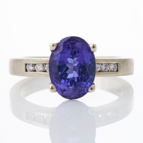 9ct White Gold, 2.50ct Tanzanite / 0.13ct Diamond Ring