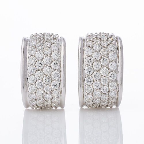 Hardy Brothers, 18ct White Gold, 3.00ct Diamond Pav&eacute; Huggie Earrings with Box