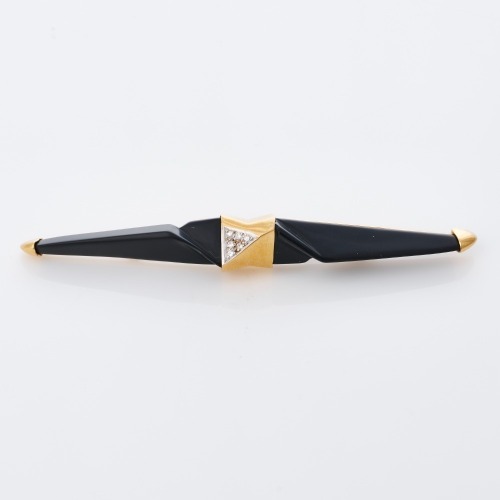 Carrie N. Smith, 18ct Yellow Gold, Onyx / Diamond Bar Brooch