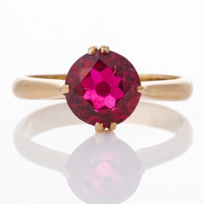 18ct Yellow Gold, Vintage, Synthetic Ruby Ring
