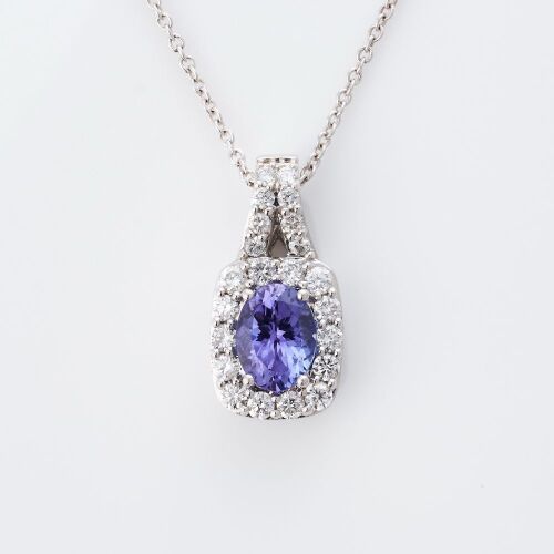 14ct White Gold, 1.30ct Tanzanite / 0.80ct Diamond Cluster Pendant on 50cm, 9ct White Gold, Trace Chain