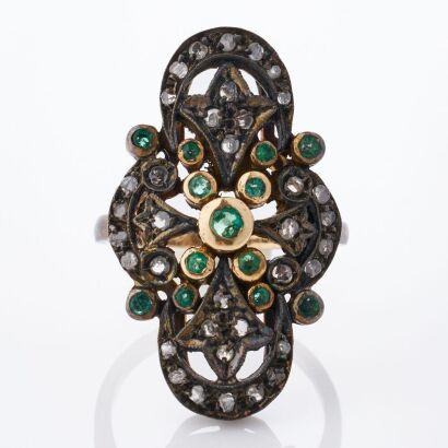 12ct Gold / Silver, Antique, Emerald / 0.18ct Diamond Ring