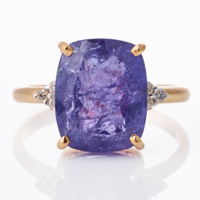 14ct Yellow Gold, 8.62ct Tanzanite / 0.11ct Diamond Ring
