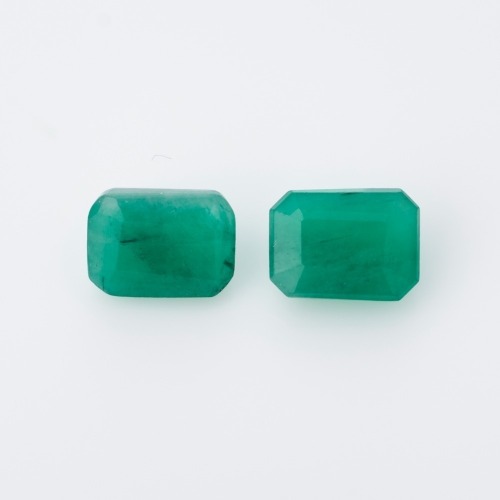 Pair of Loose Emeralds, 2.03ct Total weight