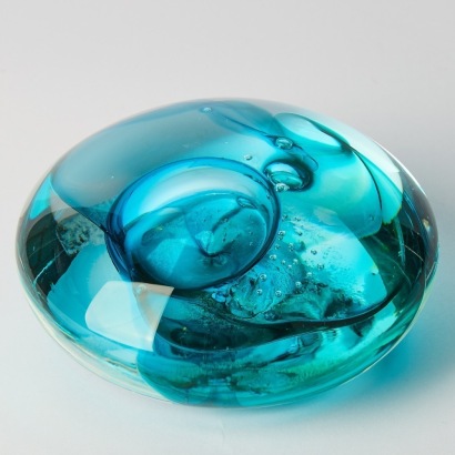 A Blue Bubble Paperweight by Peter Roas, 1998
