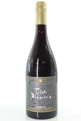 (1) 2020 Kinross The Pioneer Waitaki Pinot Noir, Central Otago