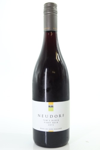 (1) 2015 Neudorf Tom's Block Moutere Pinot Noir, Nelson