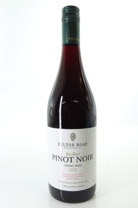(1) 2022 Felton Road MacMuir Pinot Noir, Central Otago [JR17]