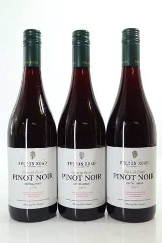 (3) 2019 Felton Road Cornish Point Pinot Noir, Bannockburn [JR17]
