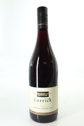 (1) 2018 Carrick The Magnetic Pinot Noir, Central Otago