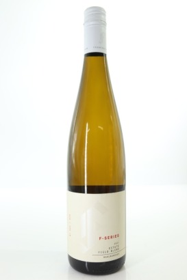 (1) 2021 Framingham F-Series Estate Field Blend , Marlborough