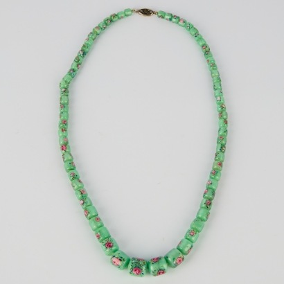 An Art Deco Mint Green Satin Glass Bead Necklace