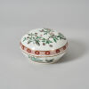 A Chinese Famille Verte 'Floral and Bird' Lidded Box (Da Qing Kangxi Nian Zhi Mark) - 2