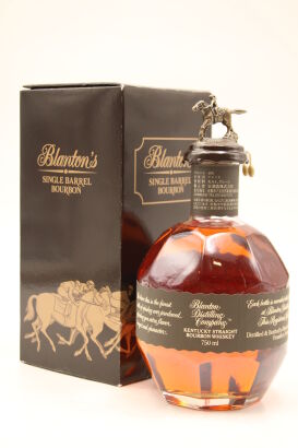 (1) Blanton's 'Black label' Single Barrel 2019 Release Kentucky Straight Bourbon Whiskey ('S' Warehouse, 'H' Barrel #104, Rick #30), 750ml, 40% ABV (GB)