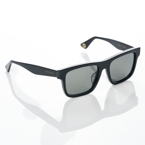 Gucci, GG1618SA Grey Lense Sunglasses with Box