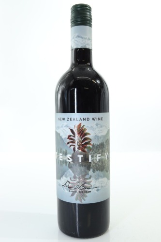 (1) 2019 Decibel 'Testify' by Daniel Brennan Red, Gimblett Gravels