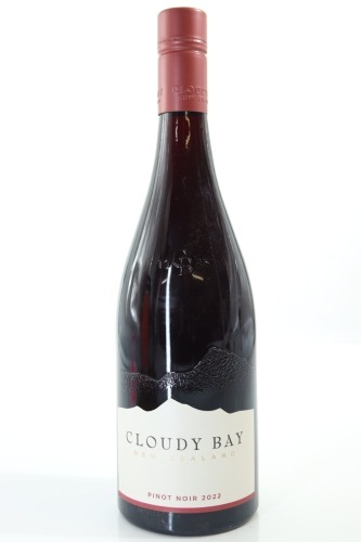 (1) 2022 Cloudy Bay Pinot Noir, Marlborough