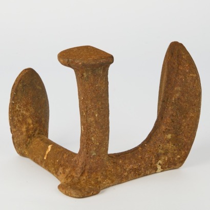 An Antique Cast Iron Cobblers Anvil