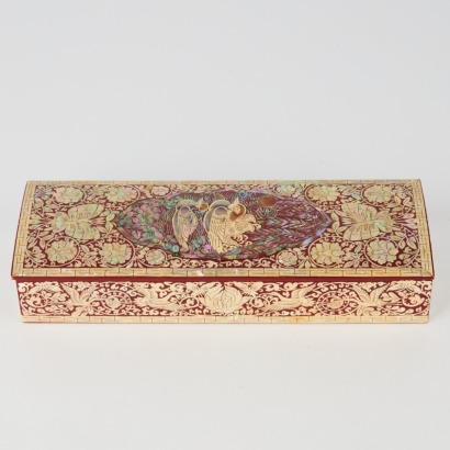 A Korean 20th Century Mother-of-Pearl Inlaid 'Bird-and-Flower' Box and Cover