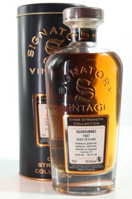 (1) 1987 Signatory Vintage Cask Strength Collection Glenturret 28 Year Old Hogshead Bottled 2016 Single Malt Scotch Whisky, Highland, 50.4% ABV (GB)