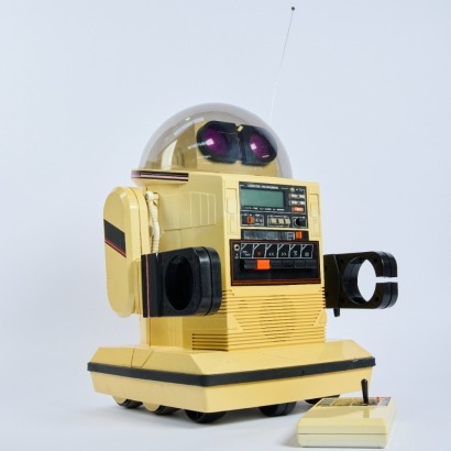 A Tomy Omnibot 2000 with remote