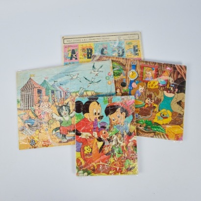 A lot of four Children's Zoomorphic Jigsaw Puzzles by Holden
