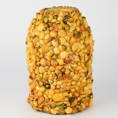 A Large 1950s New Zealand Folk-Art Shell-Encrusted Timaru Potteries Jar