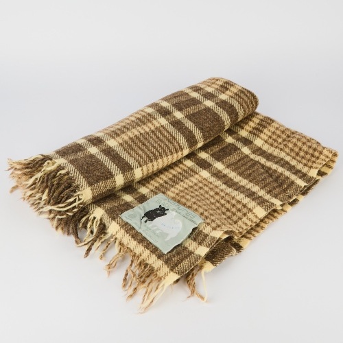 An Onehunga Mills pure Wool Knee Rug