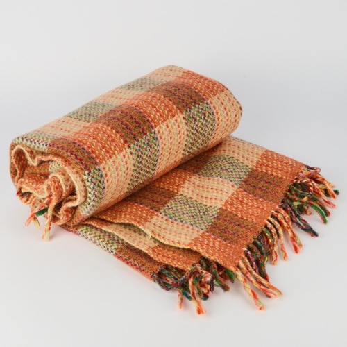 A Contemporary 100% Wool Travel Rug