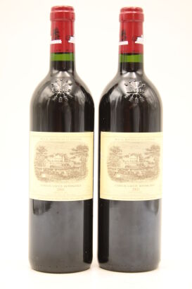 (2) 2001 Chateau Lafite Rothschild, Pauillac [JR18] [RP96]