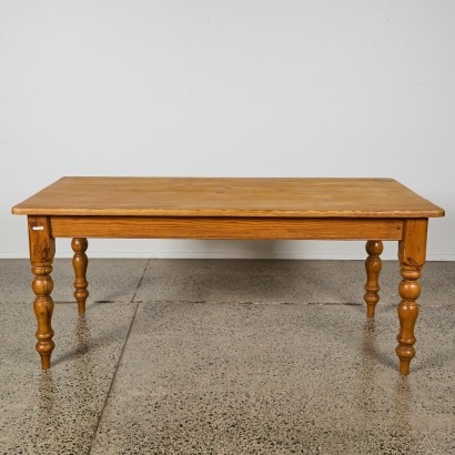 A Baltic Pine English Country Dining Table