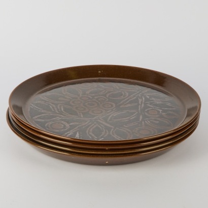 Four Crown Lynn Forma Pattern CRL12 Chargers