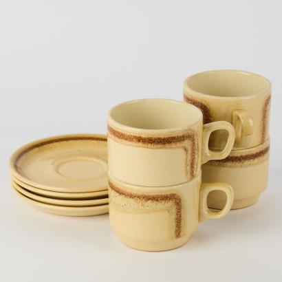 A Set of FOur Crown Lynn Earthstone