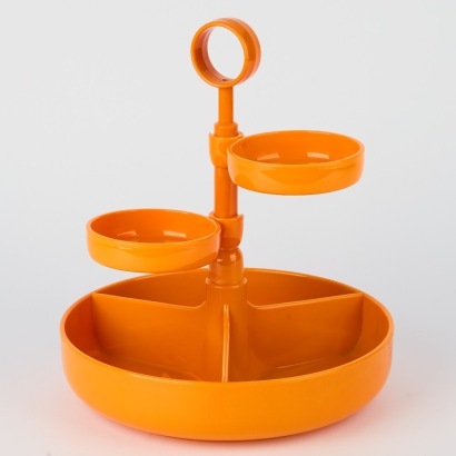 A Dialene Better Maid Tray