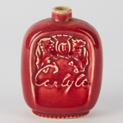 A Crown Lynn Carlyle Bottle