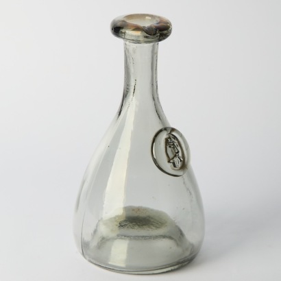 A Mid-century Holmegaard Viking Decanter by Ole Winther, Smoke Grey Glass.