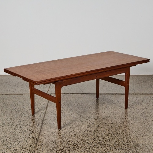 A Kai Kristiansen for Trioh Metamorphic Table