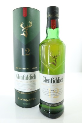 (1) Glenfiddich 12 Year Old Single Malt Scotch Whisky, Speyside, 40% ABV (GB)