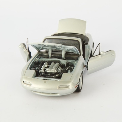 A Gates MX5 Diecast Model