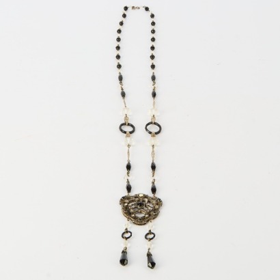 A Superb Art Deco Flapper Necklace