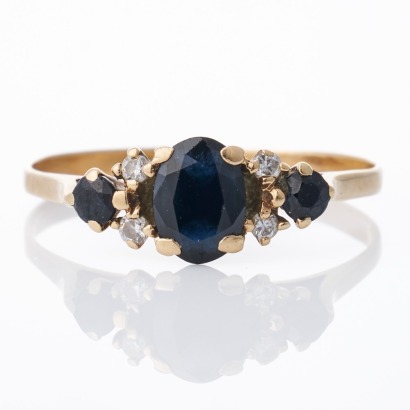 9ct Yellow Gold, Vintage, Sapphire / Diamond Three Stone Ring