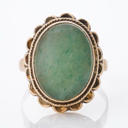11ct Rose Gold, Vintage, Cabochon Cut Green Stone Ring